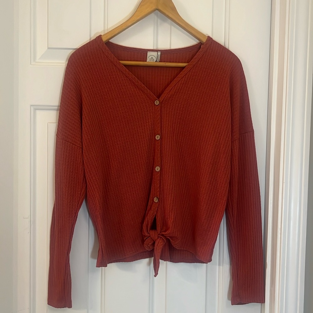 Small reddish brown long sleeve top